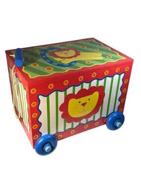 Vintage Wooden Pull Toy Storage Box Zoo Safari Lion Hinged Lid Wheels 9 x 7 x 6"